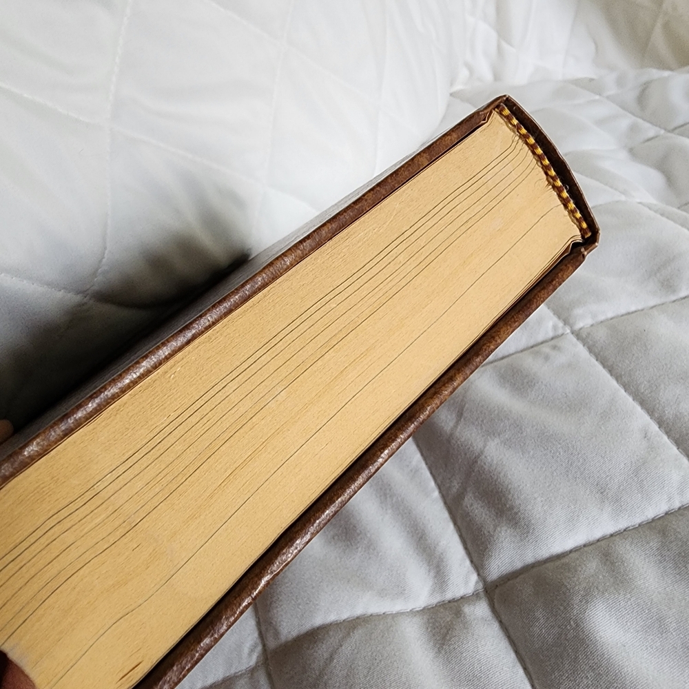 Reader's Digest Condensed Books - Picture 7 of 9